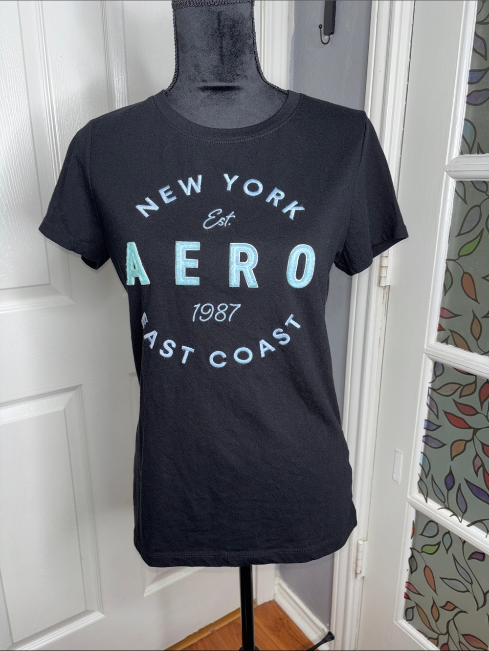 Aeropostale Black Short Sleeve Tee with Light Blue Graphic